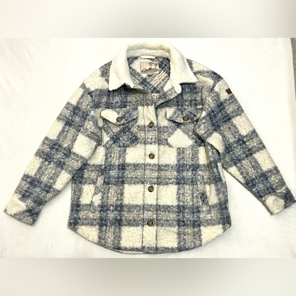 Roxy Originals Blue and Cream Plaid Button Up  Jacket w Sherpa Collar - Picture 9 of 16